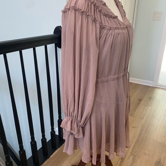 Elegant Tan Ruffled Dress - Picture 3 of 6